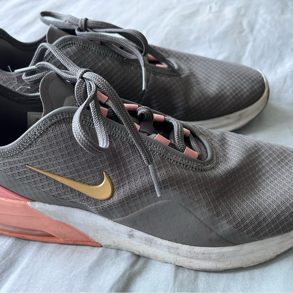Nike Air Max 270 , size 10